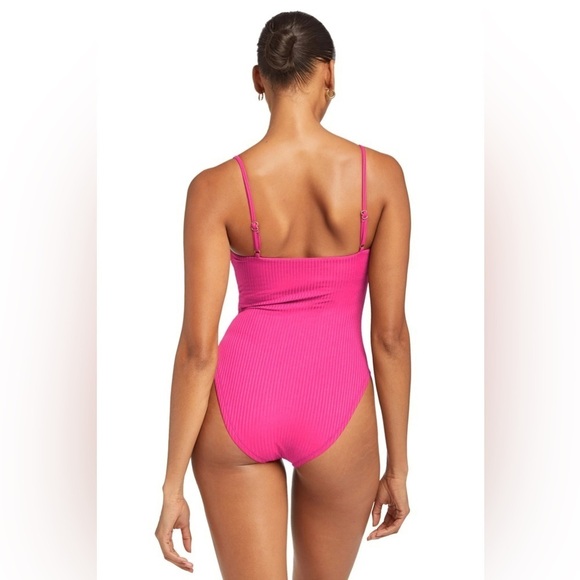 NWT! Vitamin A Jenna High Leg Fuchsia Pink One Piece - EcoLu 🌸 - Picture 3 of 4
